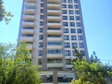 VENDO EXCELENTE DEPARTAMENTO ESTILO MARIPOSA EN BARRIO ALAMEDA DE TALCA