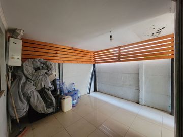 SE VENDE CASA 3 DORMITORIOS, VILLA REY DEL SOL, MAIPÚ.