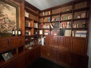Oportunidad Única ¡¡ Venta De Casa En Santiago Surco, Límite Con Miraflores /Excelente Ubicación Para Proyecto Inmobiliario