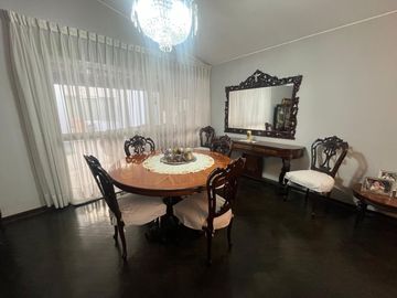 Oportunidad Única ¡¡ Venta De Casa En Santiago Surco, Límite Con Miraflores /Excelente Ubicación Para Proyecto Inmobiliario