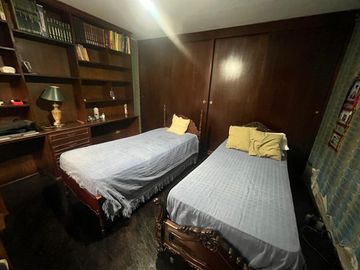 Oportunidad Única ¡¡ Venta De Casa En Santiago Surco, Límite Con Miraflores /Excelente Ubicación Para Proyecto Inmobiliario