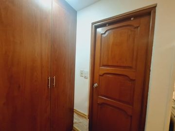 Alquilo Departamento En Primer Piso Zona Residencial De Surquillo