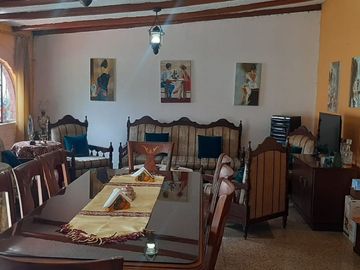 ARMENIA, vendo propiedad independiente de 1015m2 de terreno y 250m2 de construcción