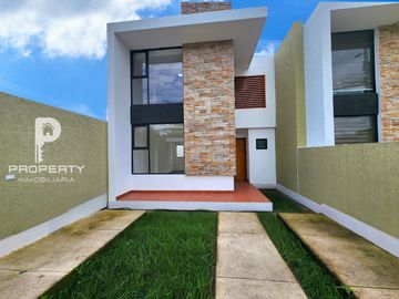 NO EN CONJUNTO Casa CRÉDITO VIP 3 dormitorios Valle de los Chillos Inchalillo INDEPENDIENTE