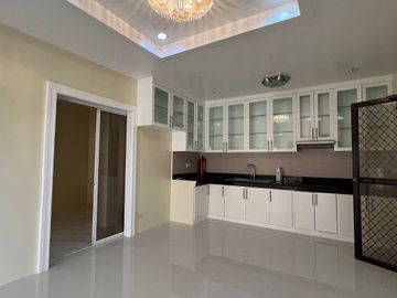 Semi- Furnished 4 Bedroom For Sale at South City Homes, Talisay