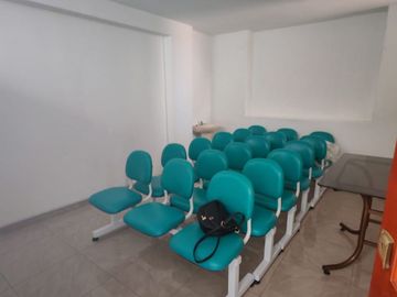 ALQUILO OFICINA CONTADOR ABOGADO PUBLICISTA IMPORTADOR  OFICINA ADMINISTRATIVA