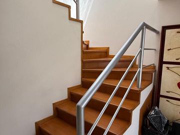 CASA en VENTA, Fracc. ALTA VISTA, acceso sobre Periférico Ecológico, frente a La Vista. Zona Angelópolis, San Andrés Cholula