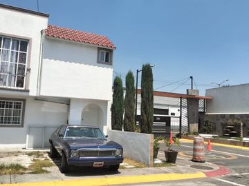 Se VENDE casa en condominio en Lerma, Edomex