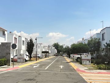 Se VENDE casa en condominio en Lerma, Edomex