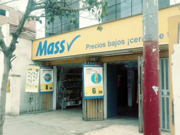 ALQUILO OFICINA 201 PLAZA DE ARMAS DE Puente Piedra 10m2 PISO2