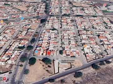 VENTA DE CASA EN FRACC VILLAS DE LA HACIENDA, CELAYA, GUANAJUATO.