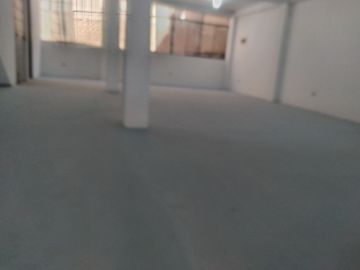 ALQUILO LOCAL MUY GRANDE 216M2 PISO 3 TRES, EN AV LOS ANGELES ATE EMPRESARIOS GAMARRA