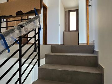 VÓRTICE INMOBILIARIA VENDE DÚPLEX EN BARRIO MILCAYAC I