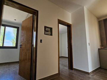 VÓRTICE INMOBILIARIA VENDE DÚPLEX EN BARRIO MILCAYAC I