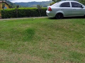 VENDO ESTA DIVINA FINCA, BIEN BARATA, EN BARBOSA ANTIOQUIA