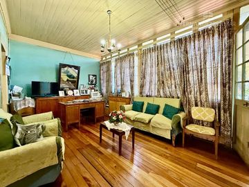 SAN FELIPE - VENDE CASA 6D 2B EN PLENO CENTRO
