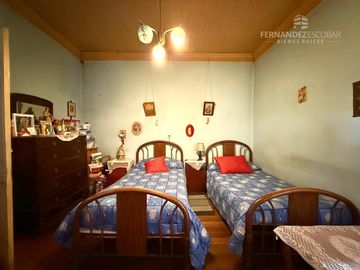 SAN FELIPE - VENDE CASA 6D 2B EN PLENO CENTRO