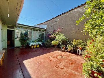 SAN FELIPE - VENDE CASA 6D 2B EN PLENO CENTRO