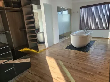 CASA EN VENTA LUXURY EN JURIQUILLA CON ALBERCA Y ESPECTACULARES VISTAS AL LAGO, QUERÉTARO