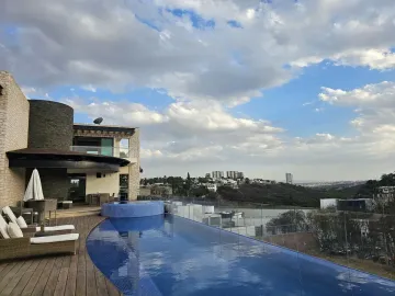 CASA EN VENTA LUXURY EN JURIQUILLA CON ALBERCA Y ESPECTACULARES VISTAS AL LAGO, QUERÉTARO