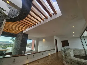 CASA EN VENTA LUXURY EN JURIQUILLA CON ALBERCA Y ESPECTACULARES VISTAS AL LAGO, QUERÉTARO