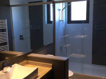 Vendo Departamento de 248 m2 en exclusivo Edificio Don Nicanor ubicado en Loteo los Poetas sector consolidado y privilegiado de la ciudad de Chillán