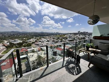 Cumbres del Lago departamento de 2 recamaras en VENTA QH835