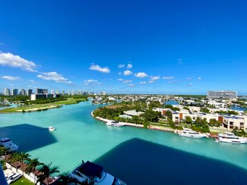 Departamento en venta, en la torre mas exclusiva de Puerto Cancun, SLS HARBOUR, con vistas inigualables