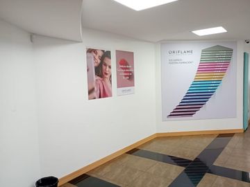 ¡OPORTUNIDAD ÚNICA EN URDESA! Local Comercial de Lujo con 8 Parqueos (Venta/Alquiler)