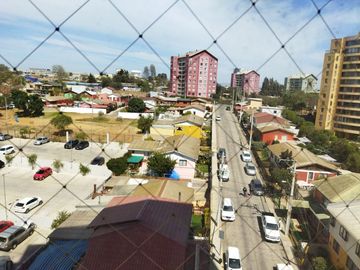 Se Vende excelente depto. Amoblado,condominio Altos de Castilla Gomez Carreño, viña