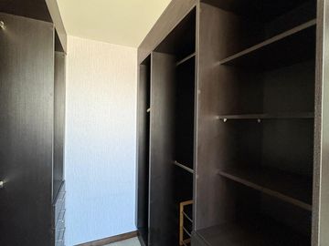 VENDO / ARRIENDO LINDA CASA EN CONJUNTO CUMBAYA