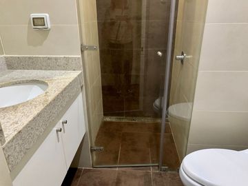 VENTA DPTO EN AV LA PAZ, MIRAFLORES, 2 DORMITORIOS