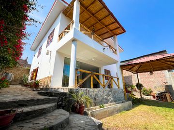 🏡✨ EN VENTA: HERMOSA CASA CON HUERTO EN SANTA CRUZ DE FLORES – MALA, CAÑETE 🌿🍇