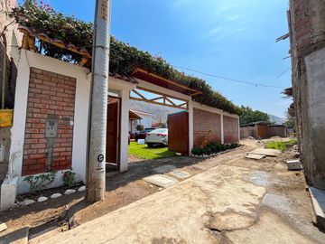 🏡✨ EN VENTA: HERMOSA CASA CON HUERTO EN SANTA CRUZ DE FLORES – MALA, CAÑETE 🌿🍇