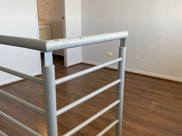 Imperdible vista de Santiago Centro, SE VENDE LOFT a pasos Metro Parque Almagro