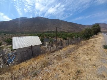 Petorca, vende parcela en producción con abundante agua inscrita