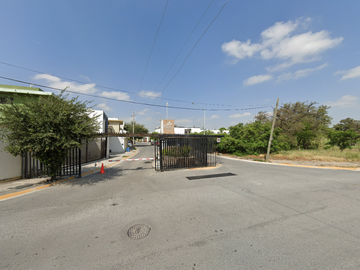 Casa en San Marcos, Residencial San Francisco, Ciudad Apodaca, Nuevo León. ¡No créditos!