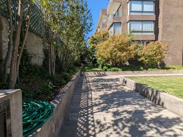 Venta departamento La Dehesa / Robles