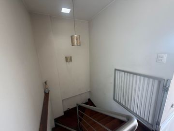 Vendo Exclusivo Dúplex con Piscina y Área de Parrilla en Valle Hermoso!!
