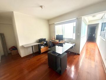 Vendo Exclusivo Dúplex con Piscina y Área de Parrilla en Valle Hermoso!!