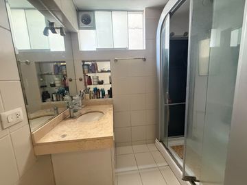 Vendo Exclusivo Dúplex con Piscina y Área de Parrilla en Valle Hermoso!!