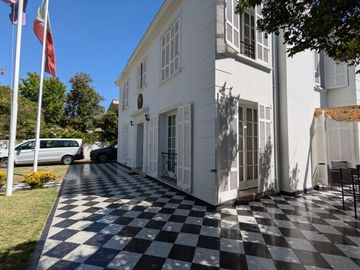 Venta Casa Gran Terreno Metro Escuela Militar