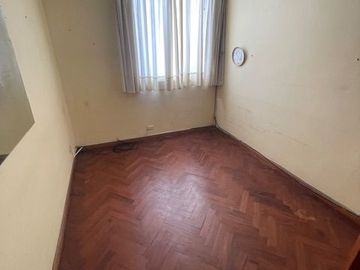 VENTA DE LINDA CASA 5 DORM. OFICINA/ESTUDIO, SALA ESTAR, 3 COCHERAS, CERCA AV. PEZET EN MAGDALENA DEL MAR