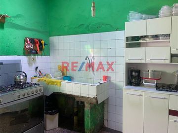 Oportunidad Se Vende Casa A Precio De Terreno Muy Bien Ubicado