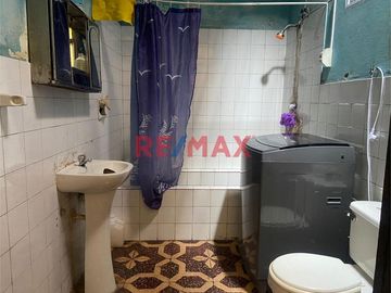 Oportunidad Se Vende Casa A Precio De Terreno Muy Bien Ubicado