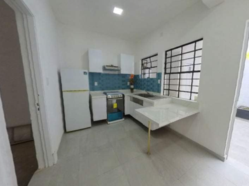 Casa en remate. Av. Toluca, Olivar de los Padres, Álvaro Obregón, CDMX.