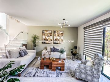 Casa en VENTA en Altos del Marques (Lomas del Marques)