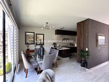 Casa en VENTA en Altos del Marques (Lomas del Marques)