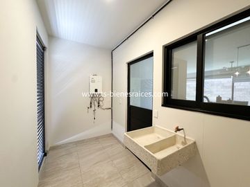 Casa en VENTA en Altos del Marques (Lomas del Marques)