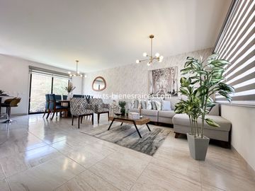Altos del Marqués Casa Nueva en VENTA